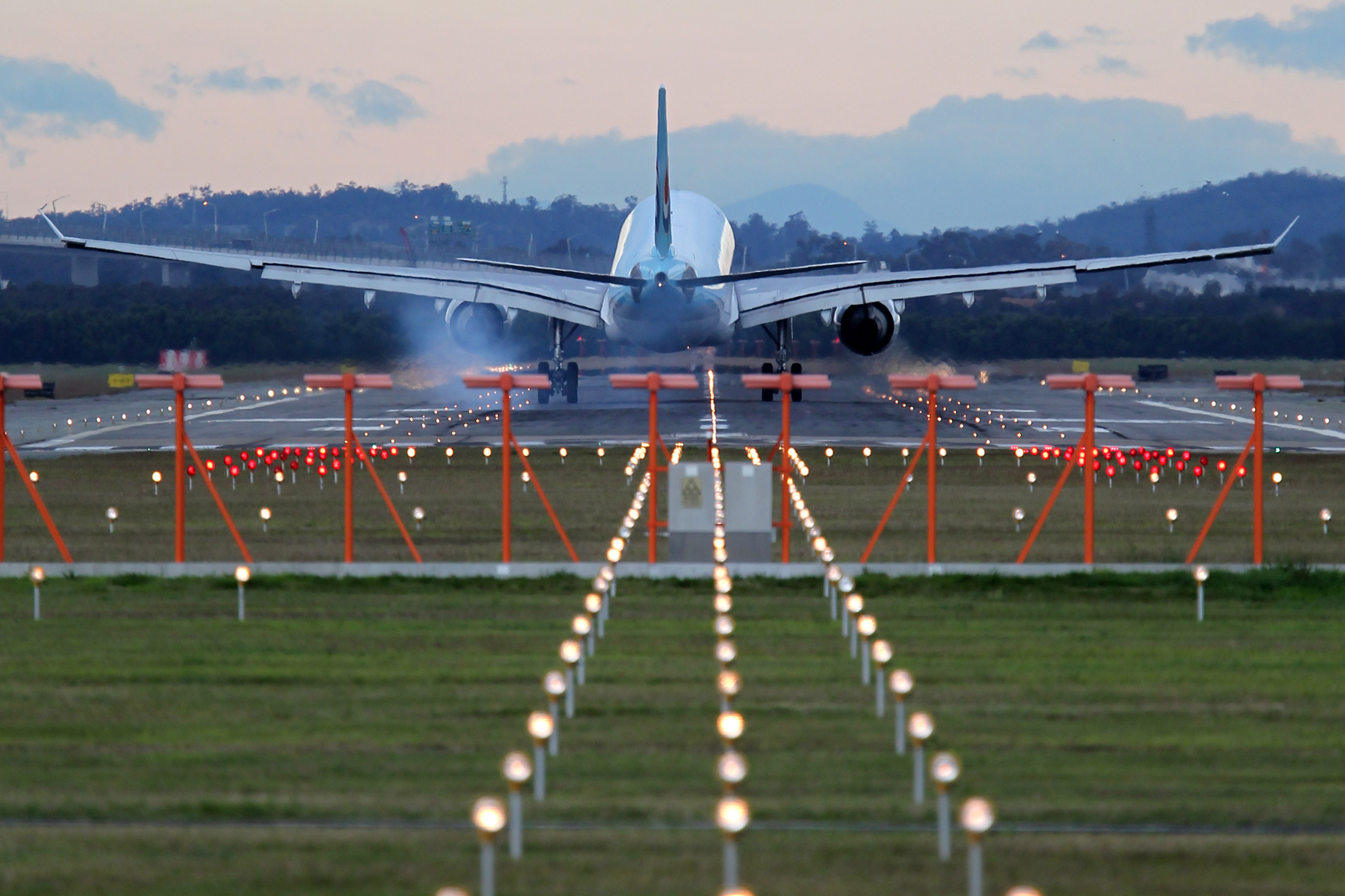 an-a330-lands-at-brisbane-airport an-a330-lands-at-brisbane-airport