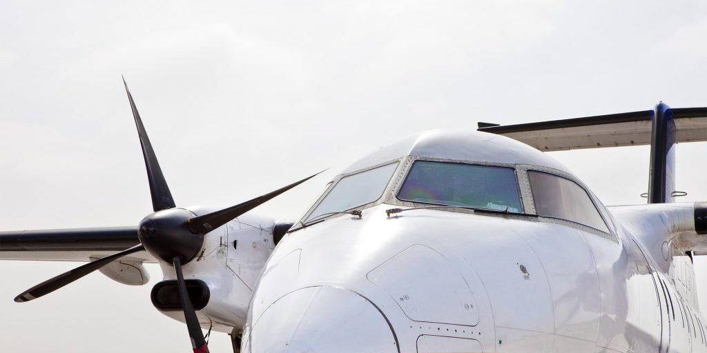 Nose-cone-and-front-view-of-a-propeller-aircraft-2025-